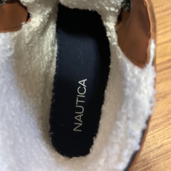 NAUTICA Cedar Duckboots 9 - Picture 6 of 8